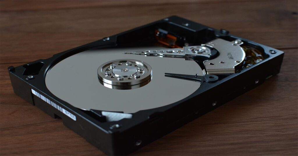 HDD-pc-hard-drive-and-how-much-storage-for-gaming-pc