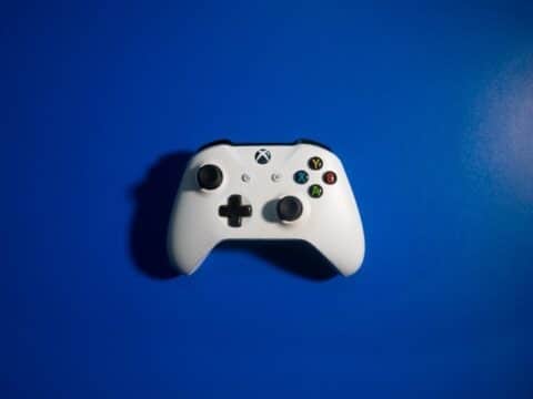 wireless xbox controller and How to Turn Off Xbox Controller on PC